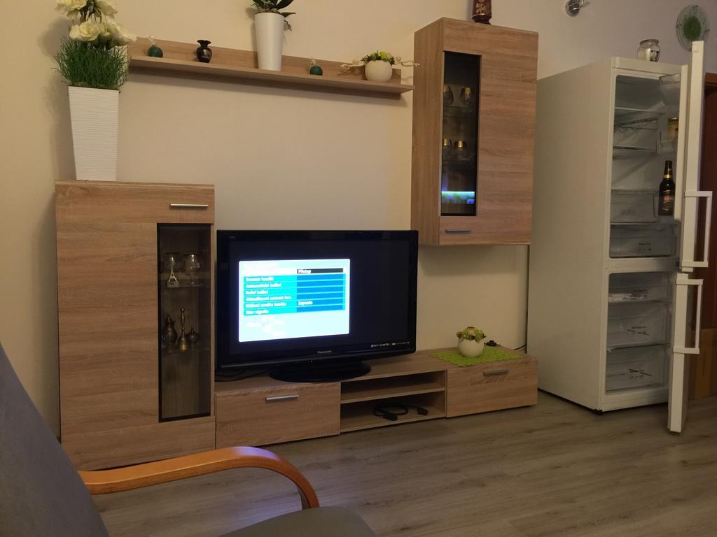 Apartman Na Lukach - Kopretina Тршебонь Экстерьер фото